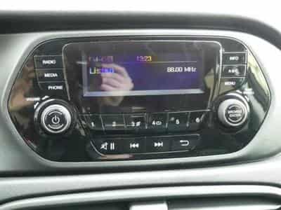 Fiat Tipo STREET 1.4 16V 95PS (2019) - Photo 14