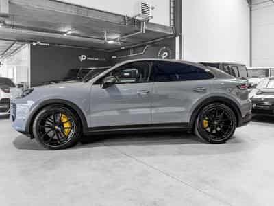 Porsche Cayenne COUPE TURBO GT mit GT-PACKET /XPEL PROTECTION (2025) - Photo 10