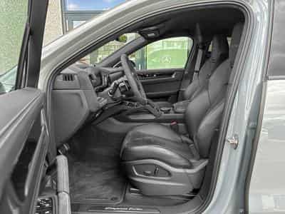Porsche Cayenne COUPE TURBO GT mit GT-PACKET /XPEL PROTECTION (2025) - Photo 4