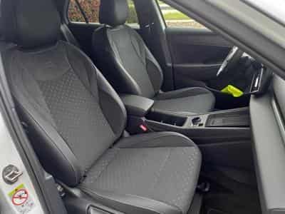 VW T-Roc R-Line 1.5 eTSI (2026) - Photo 9