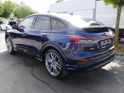 Audi Q4 e-tron Sportback 50 QUATTRO (2023) - Photo 9