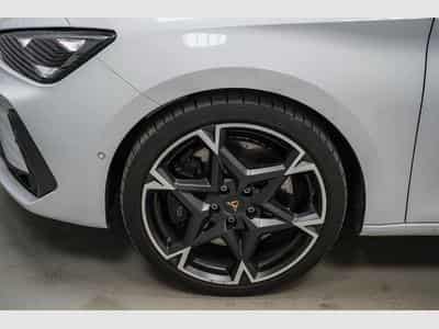 Cupra Leon ST 2,0 TSI (2025) - Photo 5