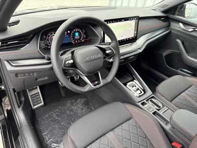 Skoda Octavia RS 2,0 TSI (2026) - Photo 8