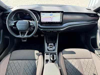 Skoda Octavia RS 2,0 TSI (2026) - Photo 7