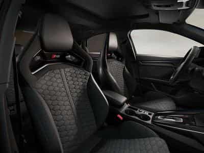 Audi RS3 2.5 TFSI 7-Gang S tronic quattro (2026) - Photo 5