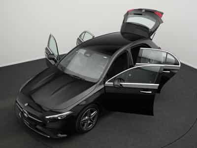 Mercedes A 200 AMG-Line Multi+Kamera+MBUX (2024) - Foto 12