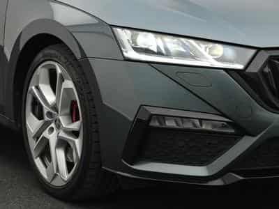 SKODA OCTAVIA Octavia Combi 2.0 TSI RS OPF (1970) - Photo 7