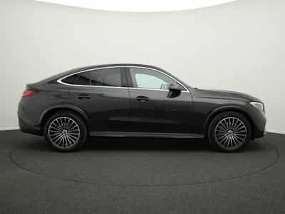 Mercedes GLC 200 4M AMG-Line Cpe LED+Pano+360°+MBUX (2025) - Photo 5