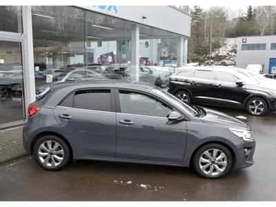 Kia Rio 1.0T 100pk/cv 7-DCT PULSE GPS CAM 1° MAIN (2023) - Foto 3