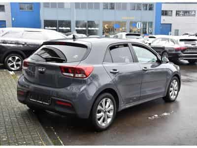 Kia Rio 1.0T 100pk/cv 7-DCT PULSE GPS CAM 1° MAIN (2023) - Foto 4