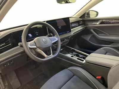 VW Passat Elegance 2.0 TDI 110kw-150CV DSG7 - jantes 17" -  Camera - (2026) - Foto 10