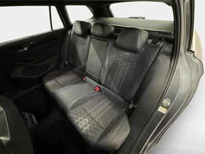 VW Passat R-Line 2.0 TSI 4Motion DSG 195kW-265CV - Toit Ouvrant - Atte (2026) - Foto 15