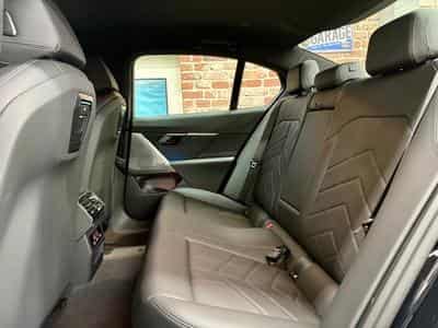 BMW i5 i5 M60 601cv Auto xDrive (2024) - Photo 6