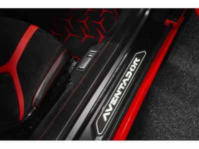 Lamborghini Aventador SVJ Coupé 6.5 V12 770 CH / 1 OF 900 / ROSSO MARS (2021) - Photo 14