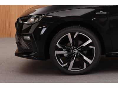 Skoda Scala Monte Carlo 1.5 TSI DSG 110 kW-150 CV DSG7 - Attelage - (2025) - Photo 12