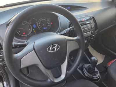 Hyundai i20 1.1 CRDI 75 CV Garantie 12 Mois (2012) - Foto 9