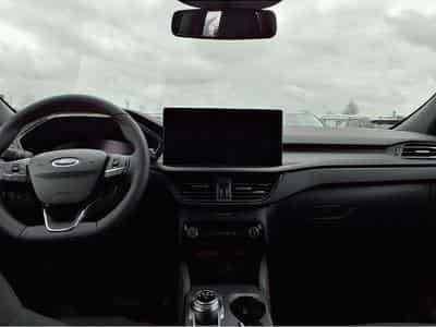 Ford Kuga (2024) - Foto 7