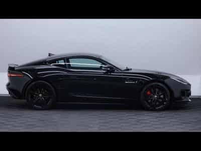 Jaguar F-Type P380 AWD R-Dynamic (2020) - Photo 4