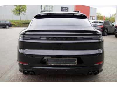 Porsche Cayenne GTS Coupe InnoDrive HUD AHK HA-Lenkung 18-Wege (2024) - Photo 3