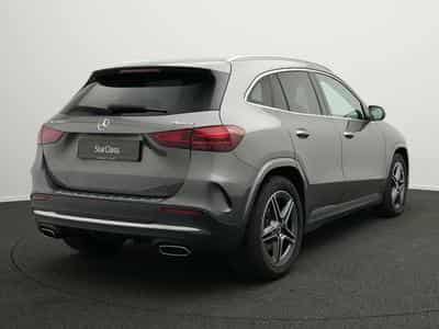 Mercedes GLA 220 d 4MATIC (2024) - Foto 3