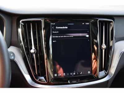 Volvo V60 2.0 B4 Plus Dark Geartronic CUIR MEMO PANO CAM360 HARMAN 1°M (2025) - Foto 13