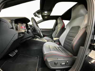 VW Golf GTI-Clubsport+DSG+Pano+RearView (2022) - Photo 9