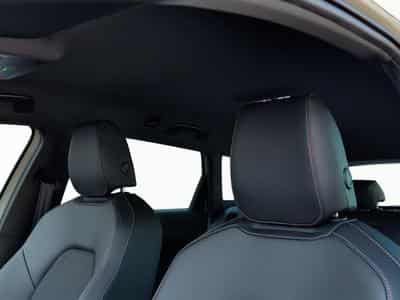 Cupra Leon e-TSI (2026) - Photo 15