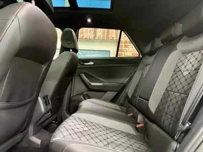 VW T-Roc T-Roc 2.0 TSi 190cv Auto 4Motion R-Line (2022) - Photo 6