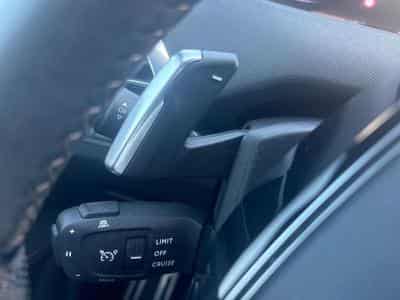 PEUGEOT 5008 2.0 BlueHDi 180ch S&S GT EAT8 (2021) - Photo 12