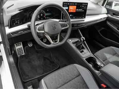 VW Golf (2026) - Photo 7
