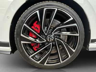 VW Golf GTI-Clubsport+DSG+RearView+Matrix-LED (2022) - Foto 8