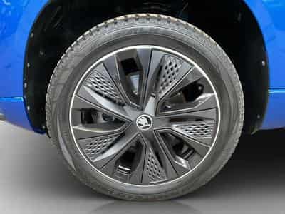 Skoda Karoq Sportline+DSG+Navi+LED (2025) - Foto 8