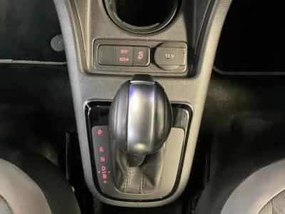 VW UP 32kWh+Style+P.Conf.+P.Ass.+Sound (2021) - Foto 12