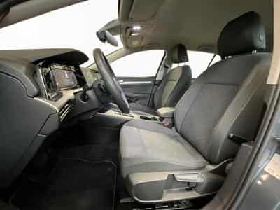 VW Golf Life+DSG+Led+LM17+Digi+ (2024) - Foto 9