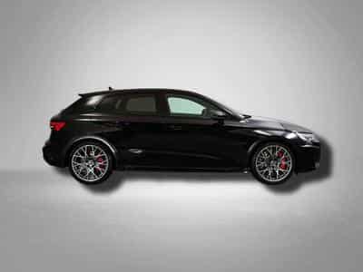 Audi RS3 Sportback 2.5 TFSI 7-Gang S tronic quattro (2026) - Photo 2