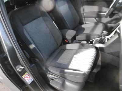 VW T-Roc Move 1.5 TSI (2025) - Photo 9