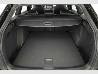 VW Golf Variant 2.0 TSI 150 kW 4Motion R-Line (2026) - Photo 11
