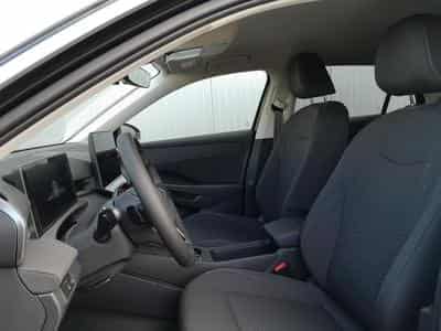 VW T-Roc 1.5 eTSI 110 kW Life (2026) - Photo 8