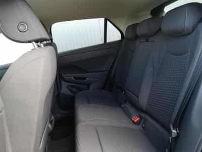 VW T-Roc 1.5 eTSI 110 kW Life (2026) - Photo 9