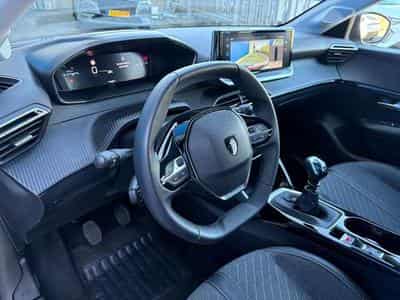 Peugeot 208 208 PureTech 100 Allure (2025) - Photo 6