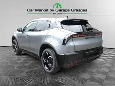 Alfa-Romeo Junior IBRIDA TI 1.2 VGT (2026) - Foto 3