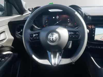 Alfa-Romeo Junior IBRIDA TI 1.2 VGT (2026) - Foto 14