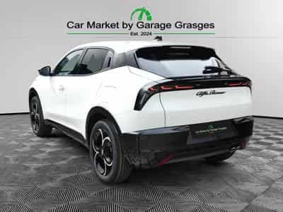 Alfa-Romeo Junior IBRIDA TI 1.2 VGT (2026) - Foto 3