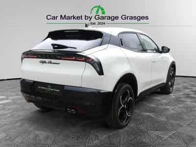 Alfa-Romeo Junior IBRIDA TI 1.2 VGT (2026) - Foto 5