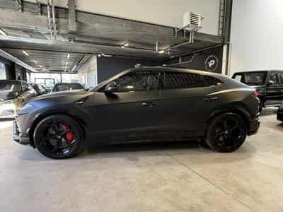 Lamborghini Urus 4.0 V8 Auto./PANO/22/360°/HUD/CARBON/VOLL (2021) - Photo 5