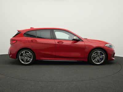 BMW M1 1er - 35i xDrive (2021) - Foto 5