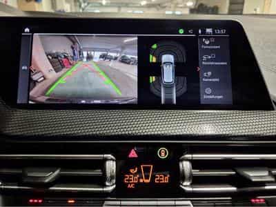 BMW M135 i XDRIVE HEAD UP CUIR LED NAVI (2021) - Photo 8