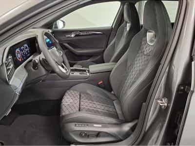 VW Passat (2023) - Foto 9