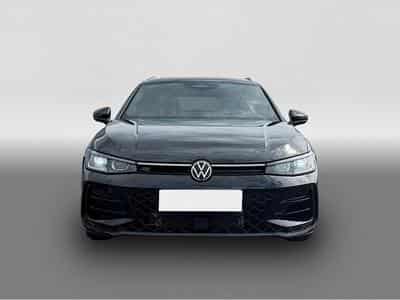 VW Passat (2025) - Foto 1