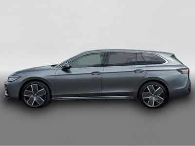 VW Passat (2025) - Foto 2